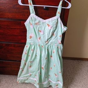 Modcloth sweetest treat ice cream dress large euc